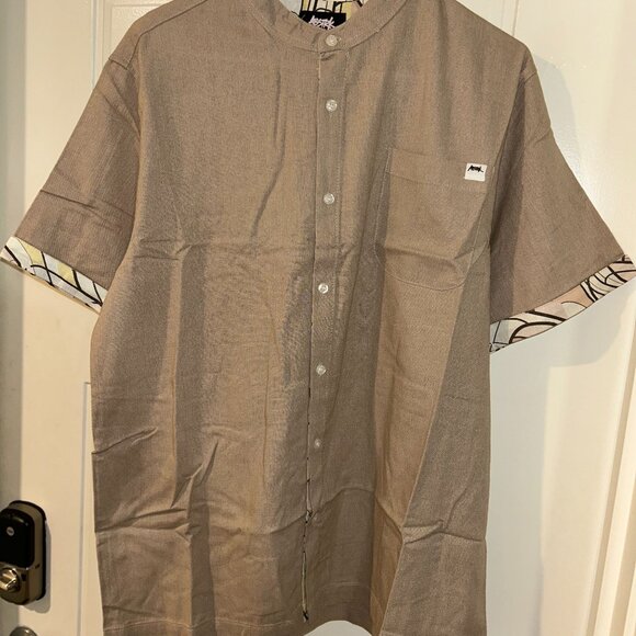 Button-down shirt - Picture 1 of 4